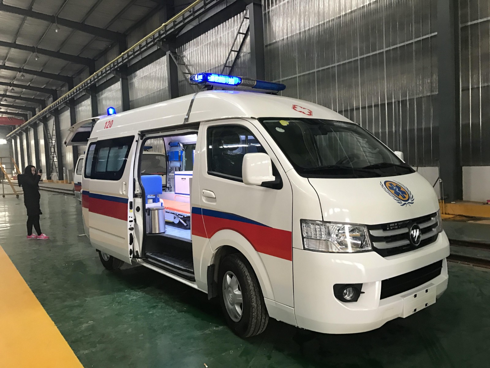靖远县救护车转院